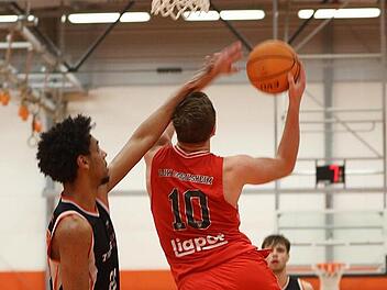 Eggolsheimer Rumpftruppe k&auml;mpft auf verlorenem Posten