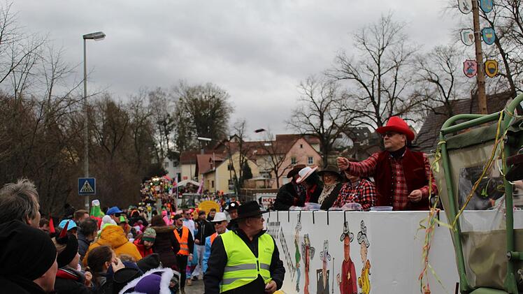 Beim Hirschaider FaschingsumzugWerner Baier