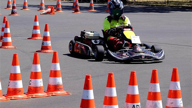 Beim Kart-Slalom am 2015 am Heroldsberg. Foto: Gerd Schaar