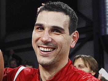 Nikos Zisis hat seinen Vertrag bei Brose Bamberg verl&auml;ngert. Foto: Daniel L&ouml;b