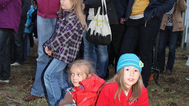 Gebannt verfolgten die Zuschauer das Horrorszenario.