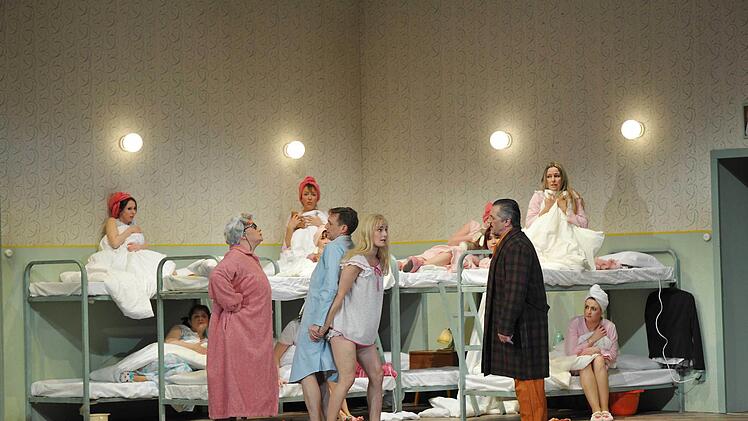 Mozarts "Entführung aus dem Serail als Neuinszenierung am Landestheater Coburg.Foto: Andrea Kremper