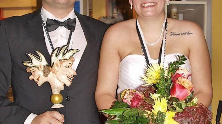 Gerade erst verheiratet, jetzt Prinzenpaar: Julia und Andreas Redel. Fotos: Thomas Weichert