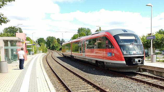 Die Gr&auml;fenbergbahn steht in Heroldsberg (Bild) beziehungsweise Eschenau still. Foto: Martin Rehm