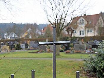 Sterben wird teurer: Der Untersteinacher Gemeinderat hat die Friedhofsgebühren erhöht. Foto: Symbolbild/Dagmar Besand