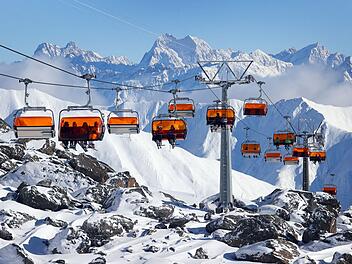 Schwerer Skiunfall in Tirol - Mädchen aus Bayern nicht mehr in akuter Lebensgefahr