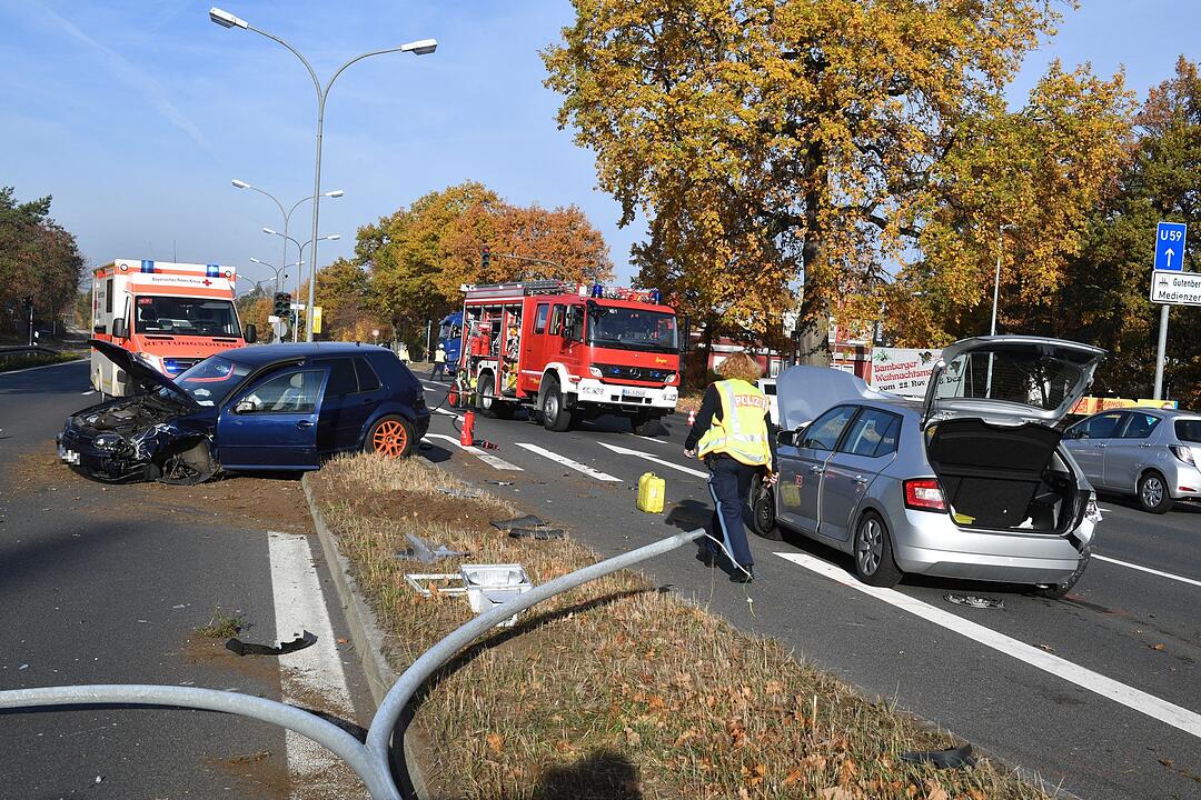 Unfall in Bamberg: Zwei Verletzte am Berliner Ring