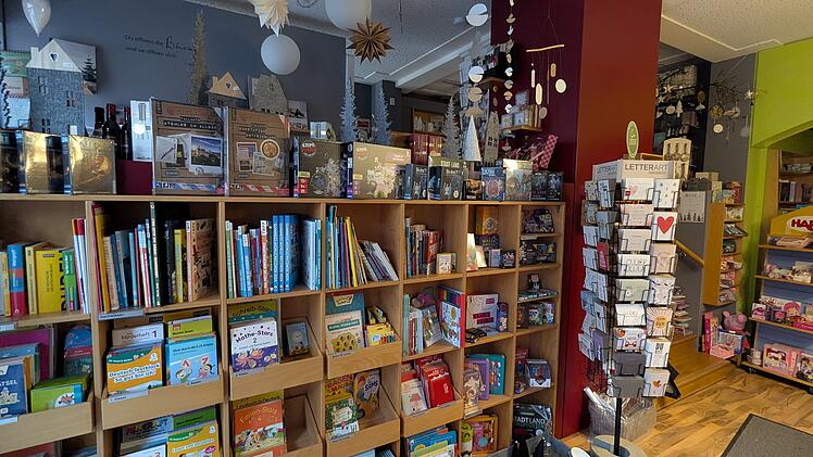 Ob Romane, Kinder- und Jugendliteratur oder Geschenkideen - in der Leseinsel finden Bücherfreunde viel Auswahl.