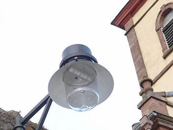 In Oberelsbach hängen und stehen nur noch LED-Lampen. Fot: Marion Eckert