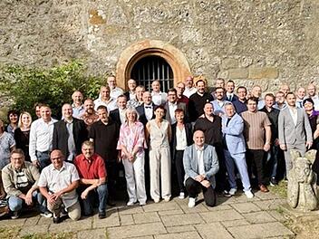 Die Firma Albéa in Scheßlitz zeichnete langjährige engagagierte Mitarbeiter aus.