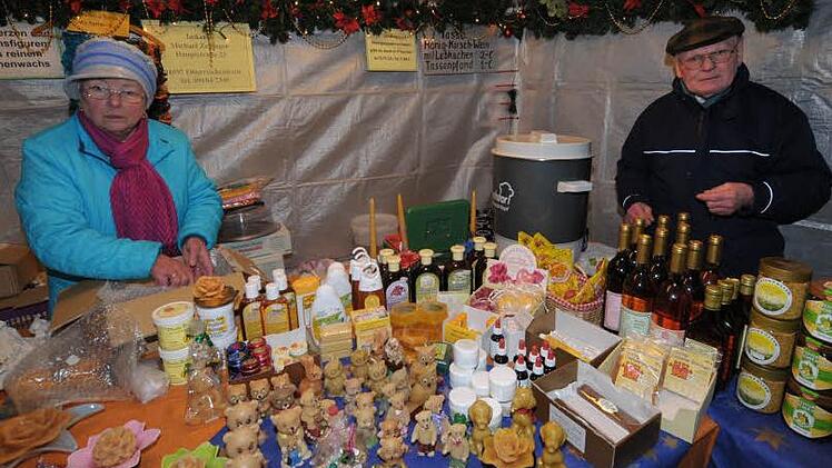 An den Ständen gibt es nur selbst hergestellte Produkte.
