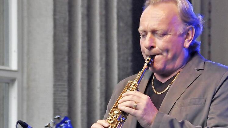 Peter Zisler und sein Sopran-Saxofon sind eine homogene Einheit. Foto: Peter Klopf