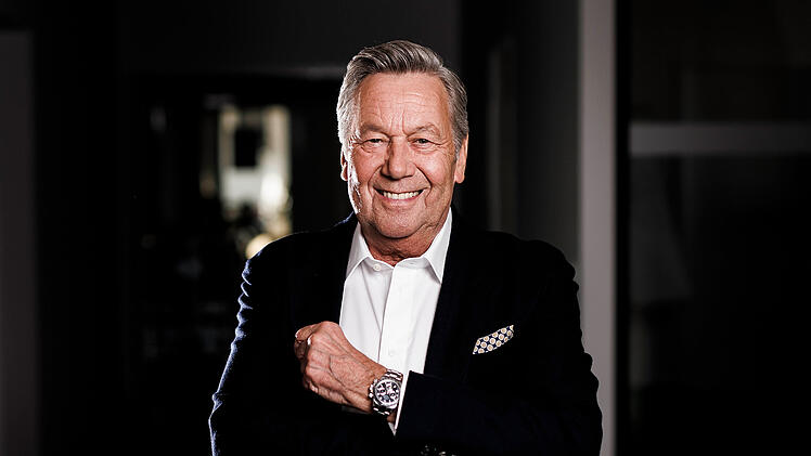 Schlagersänger Roland Kaiser feiert am 10.05.2022 seinen 70. Geburtstag