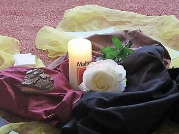 Information und Meditation über den Tod war das Thema im Kindergarten Weisbrunn.  Foto: Günther Geiling