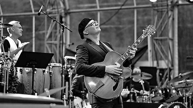 Der Ur-Erlanger Torsten Goods kommt mit seiner Band.  Fotos: privat