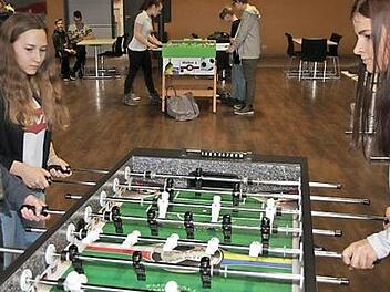 Das Kicker-Turnier wurde in der Eggerbachhalle ausgerichtet.