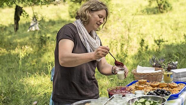 Beim Picknick wird das angeboten, was die Kelten auch schon probiert haben k&ouml;nnten.  Foto: U. Hengelhaupt