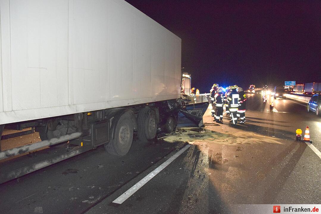 Schwerer Unfall auf der A3 bei Würzburg