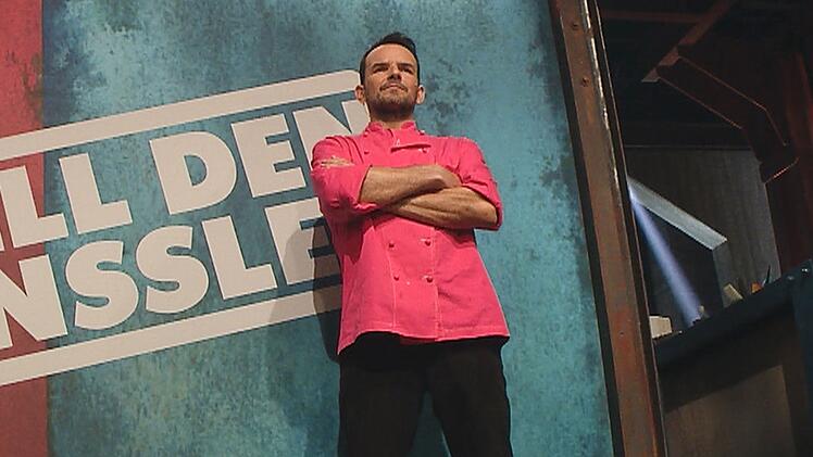 Trotz der Klatsche im Dessert feierte Henssler einen ungef&auml;hrdeten 74:55-Kantersieg. Im Staffelfinale n&auml;chste Woche kommt's zum Duell mit Frank Rosin.