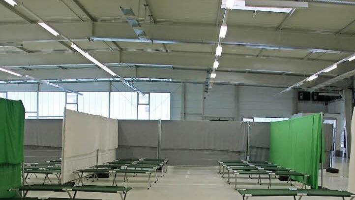 In der Notunterkunft in Unterrodach sind derzeit circa 85 Personen einquartiert. Foto: Archiv/Anja Greiner