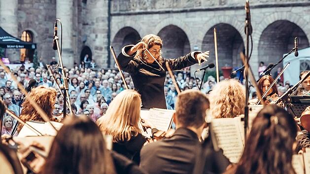 Eine musikalische Reise von der Alten in die Neue Welt erwartet die Besucher des Klassik-Open-Airs mit Ljubka Biagioni zu Guttenberg auf der Plassenburg. Foto: privat