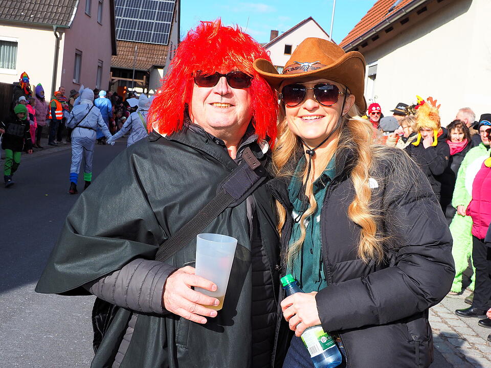 Wildes Faschingstreiben in Steinach an der Saale.