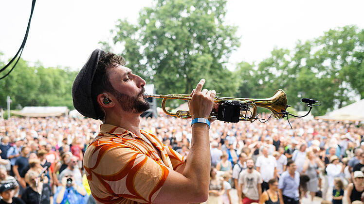 Bardentreffen N&uuml;rnberg 2025: 90 Konzerte, Top-Acts und Tanzworkshops