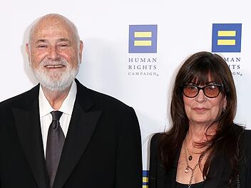 Rob Reiner Hollywood-Regisseur Rob Reiner und seine Ehefrau Michelle wurden tot in ihrem Haus aufgefunden. Die Polizei ermittelt wegen Mordverdacht.
