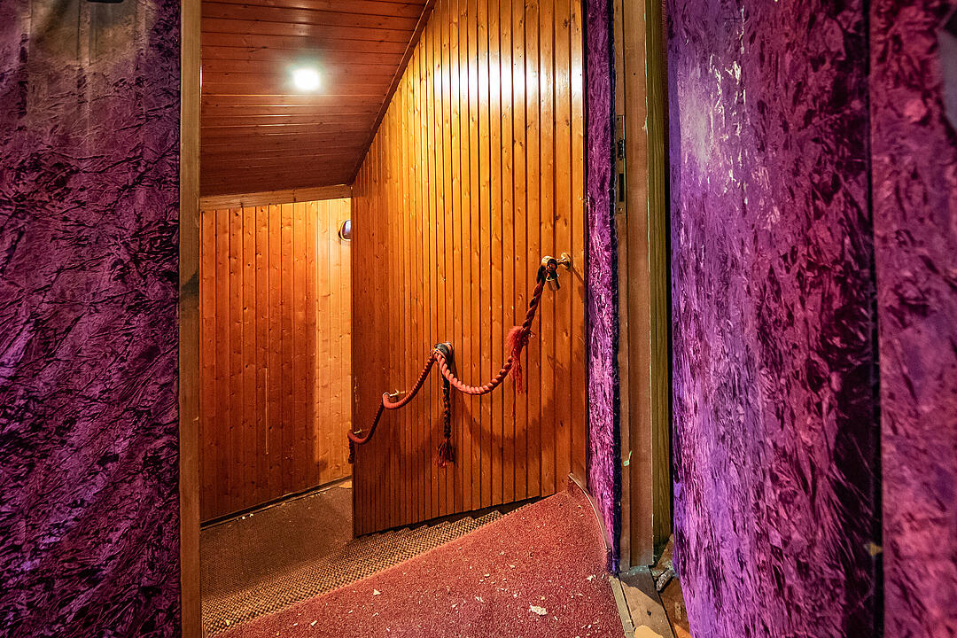 Geheimnisvolle Villa 44