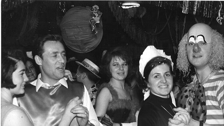 Faschingsball der ATS-Fußballer  1966 im Vereinshaus Foto: Archiv Stephan Tiroch