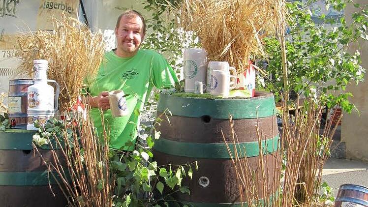 Mal ganz etwas anderes: Brauer Hubert Dinkel (Stublang) hatte ein Roggenbier dabei