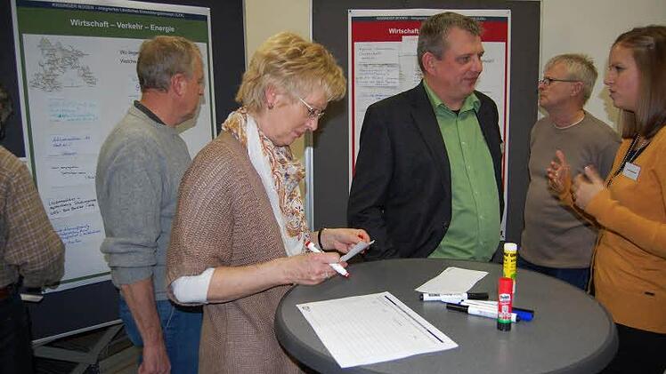 Die Bürger nahmen in Oberthulba das Angebot, eigene Ideen einzubringen, gerne an.