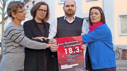 Sie gehören zum Organisationsteam des Aktionsbündnisses in Coburg (von links): Ruth Schulz, Sabine Unger, Wolfram Klatt und Bärbel Hufnagel.  Foto: Helke Renner
