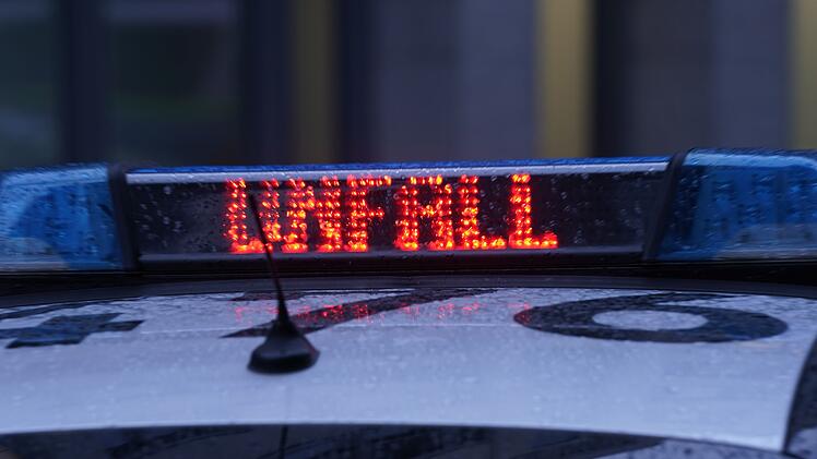 Schwerer Unfall bei Arzberg: Bundesstraße gesperrt