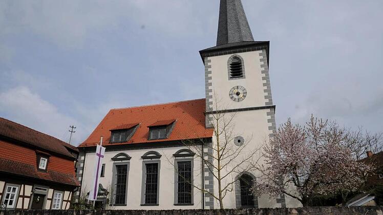 Das 300-jährige Jubiläum der St. Georgskirche wurde an diesem Wochenende in Hellingen gefeiert.