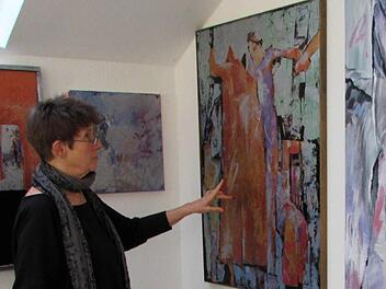 Ingrid Stumpf-Storch präsentiert "Momente" aus 20 Jahren Leben in Kothen und in der Rhön. Menschen stehen dabei oft im Mittelpunkt. Foto: Stephanie Elm
