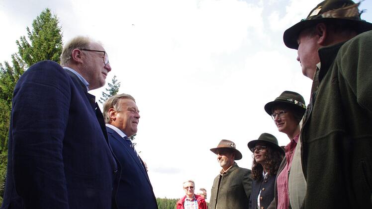 Schnell wurden Gespräche aufgenommen. Foto: Marco Meißner