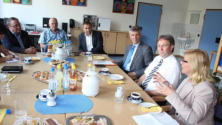 Beim Gespräch in der Pressiger Schule  Foto: Friedwald Schedel