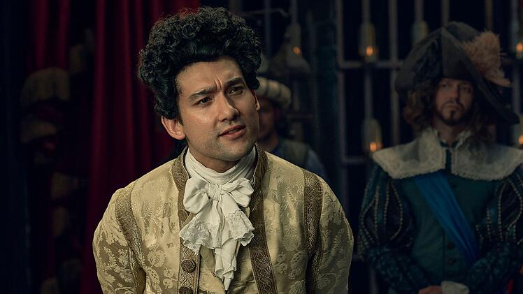 Mehr als 40 Jahre nach Tom Hulce gibt nun Will Sharpe in der britischen Serie "Amadeus" Wolfgang Amadeus Mozart. Es ist die Serienneuauflage des Theaterst&uuml;ckes und achtfachen Oscar-Gewinners "Amadeus" vom britischen Dramatiker Peter Shaffer. F&uuml;nf Folgen laufen bei Sky und WOW.