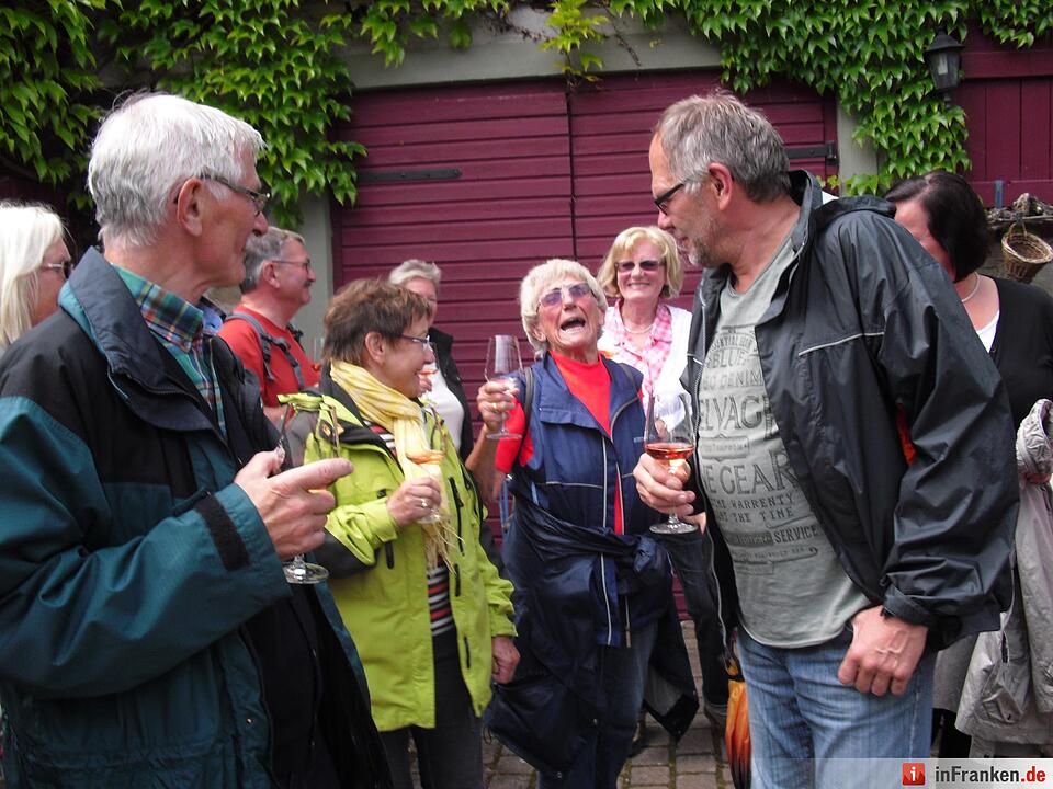 ABO Plus Bus-Wander-Tour Handthal