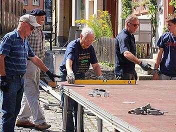 Präzises Arbeiten ist bei der Montage gefragt. Foto: Dieter Britz