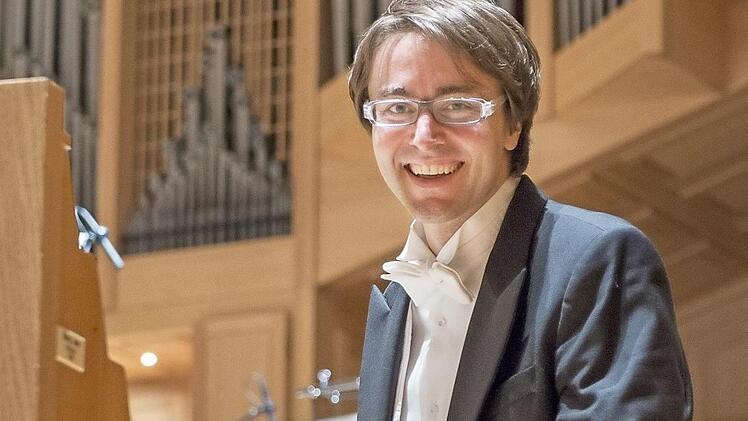 Orgelvirtuose Christian Schmitt spielt am 31. Oktober in der Kirche von Gleisenau. Foto: pr