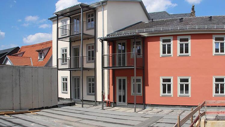 Von der Coburger Wohnbau errichtete Häuser in der Ketschenvorstadt. Das städtische Unternehmen soll planen, wo weitere günstige Wohngebäude errichtet werden können. Foto: CT-Archiv