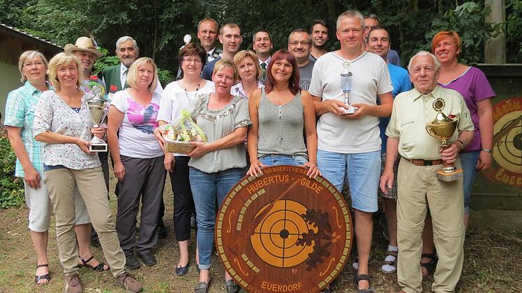 Die Gewinner vom Orts- und Königsschießen  Foto: Doris Bauer