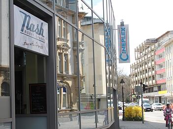 Seit Ende September ist das Kino-Restaurant "Nash" geschlossen. Michael Thomas von der Thomas Filmtheater GmbH hat noch keinen neuen Pächter gefunden. Foto: Alexander Hartmann