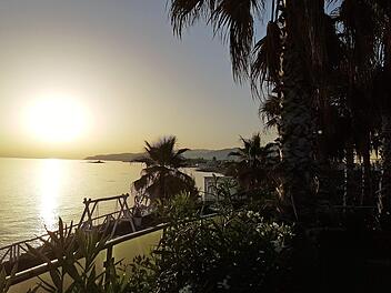 Ein Sonnenuntergang kann glücklich machen. Fotos: Carmen Schwind