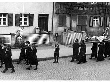 Die Karfreitagsprozession in Neunkirchen 1954 Foto: privat