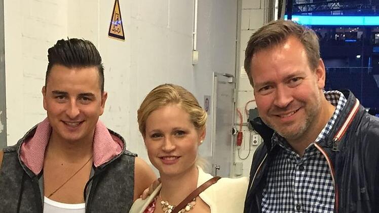 Auch Andreas Gabalier (links) arbeitet mit Tobias Döppelhan zusammen. Mit auf dem Bild Ehefrau Ines.