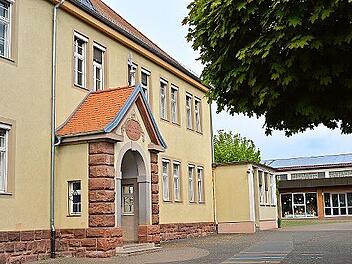 Im Schulhaus von Garitz könnten sich die Vereine ein Vereinszentrum vorstellen.