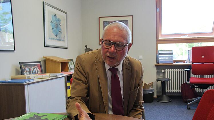 Frank Kubitza erlebte eine ereignisreiche Zeit am Jack-Steinberger-Gymnasium. Foto: Johannes Schlereth